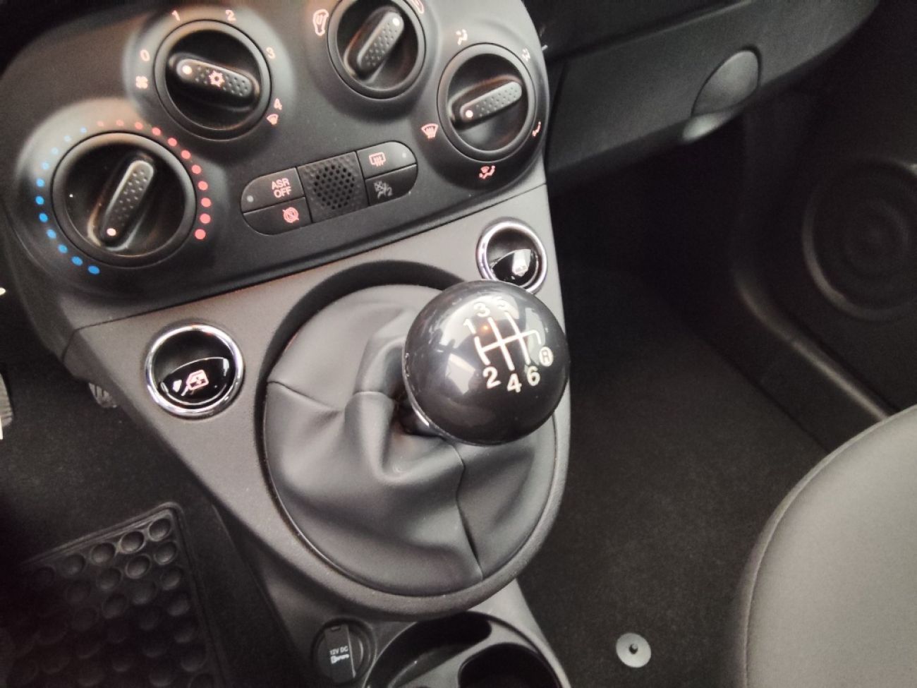 Mandataire FIAT 500C 1.0 70CH BSG SERIE 1