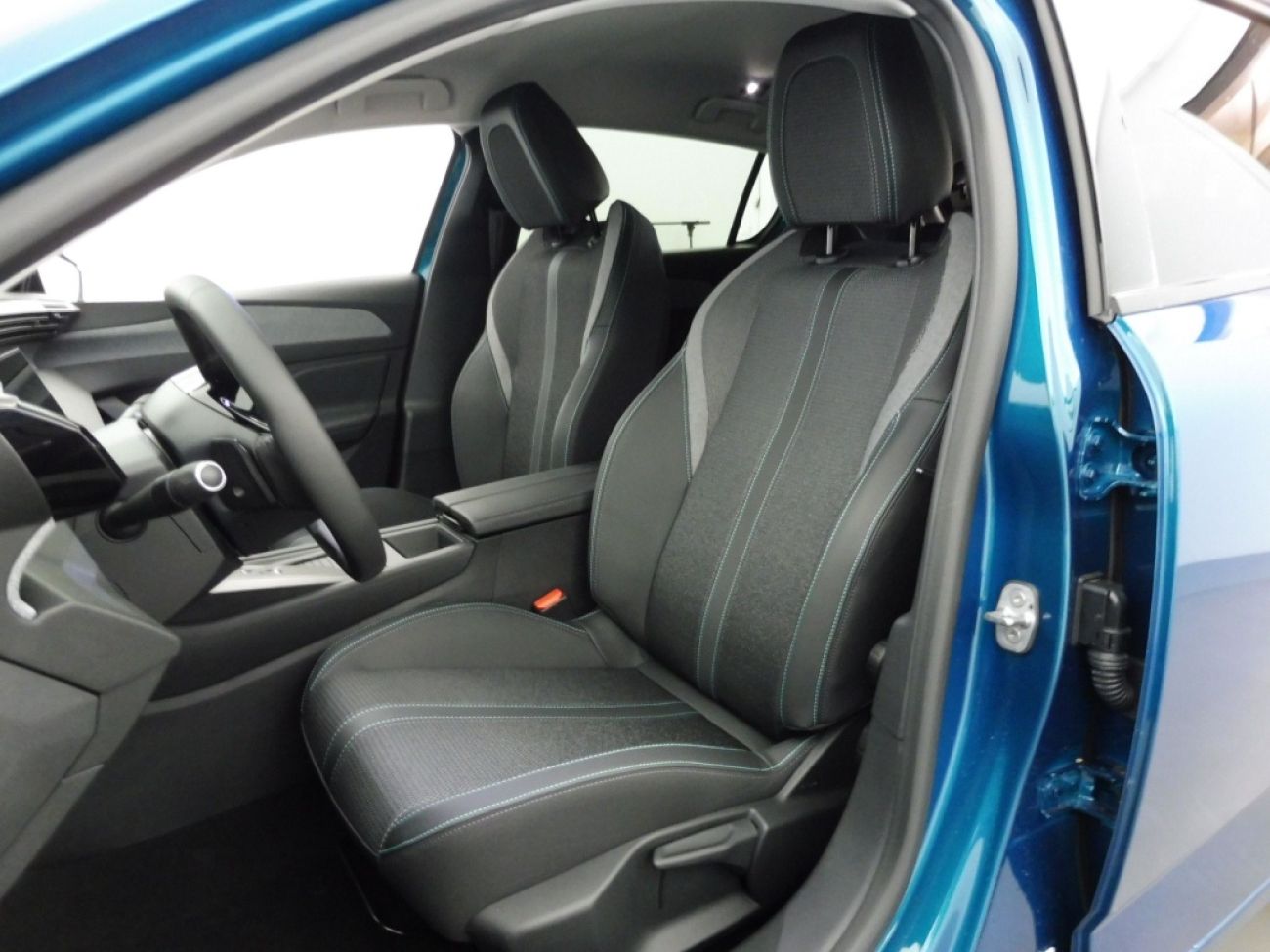 Mandataire PEUGEOT 308 1.5 BLUEHDI 130CH S&S ALLURE EAT8