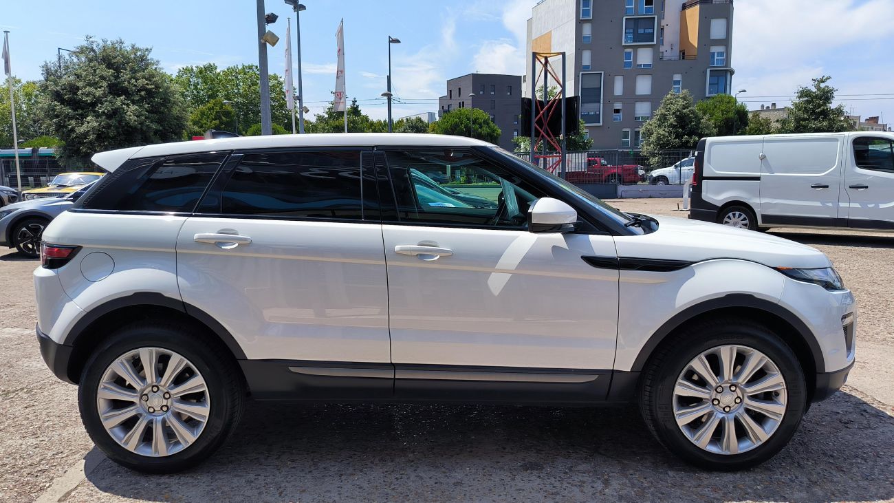 Mandataire LAND ROVER RANGE ROVER EVOQUE Mark IV TD4 150 BVA SE