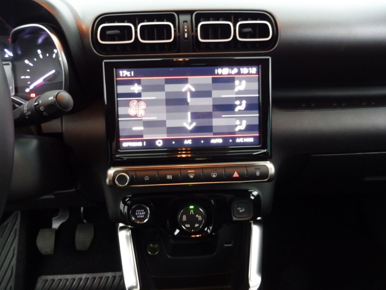 Mandataire Citroën C3 AIRCROSS 1.2 PURETECH 110CH SHINE