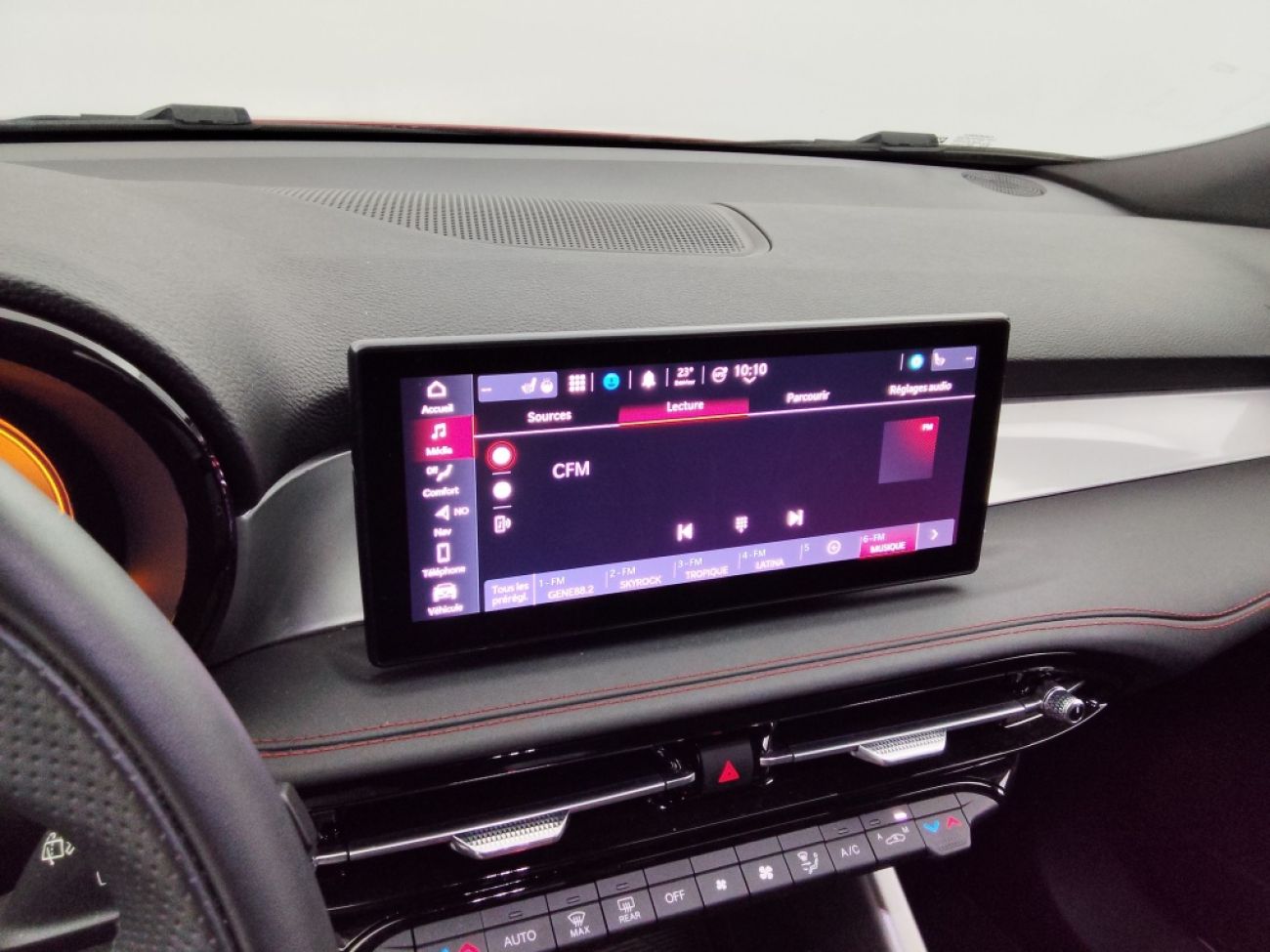 Mandataire ALFA ROMEO Tonale 1.5 HYBRID 160CH TRIBUTO ITALIANO TCT