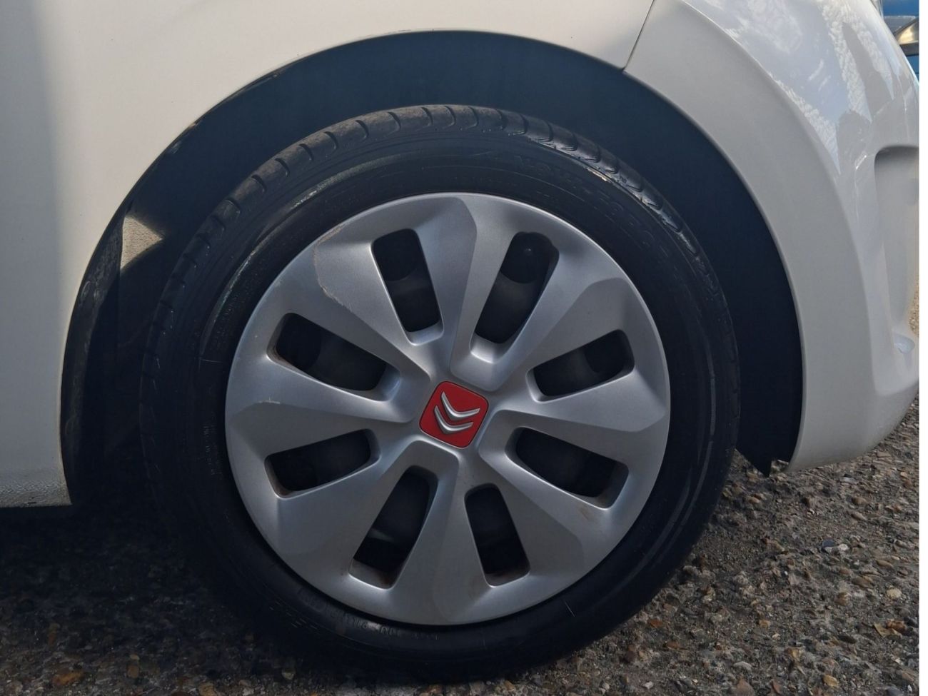 Mandataire Citroën C1 VTi 68 Mentos