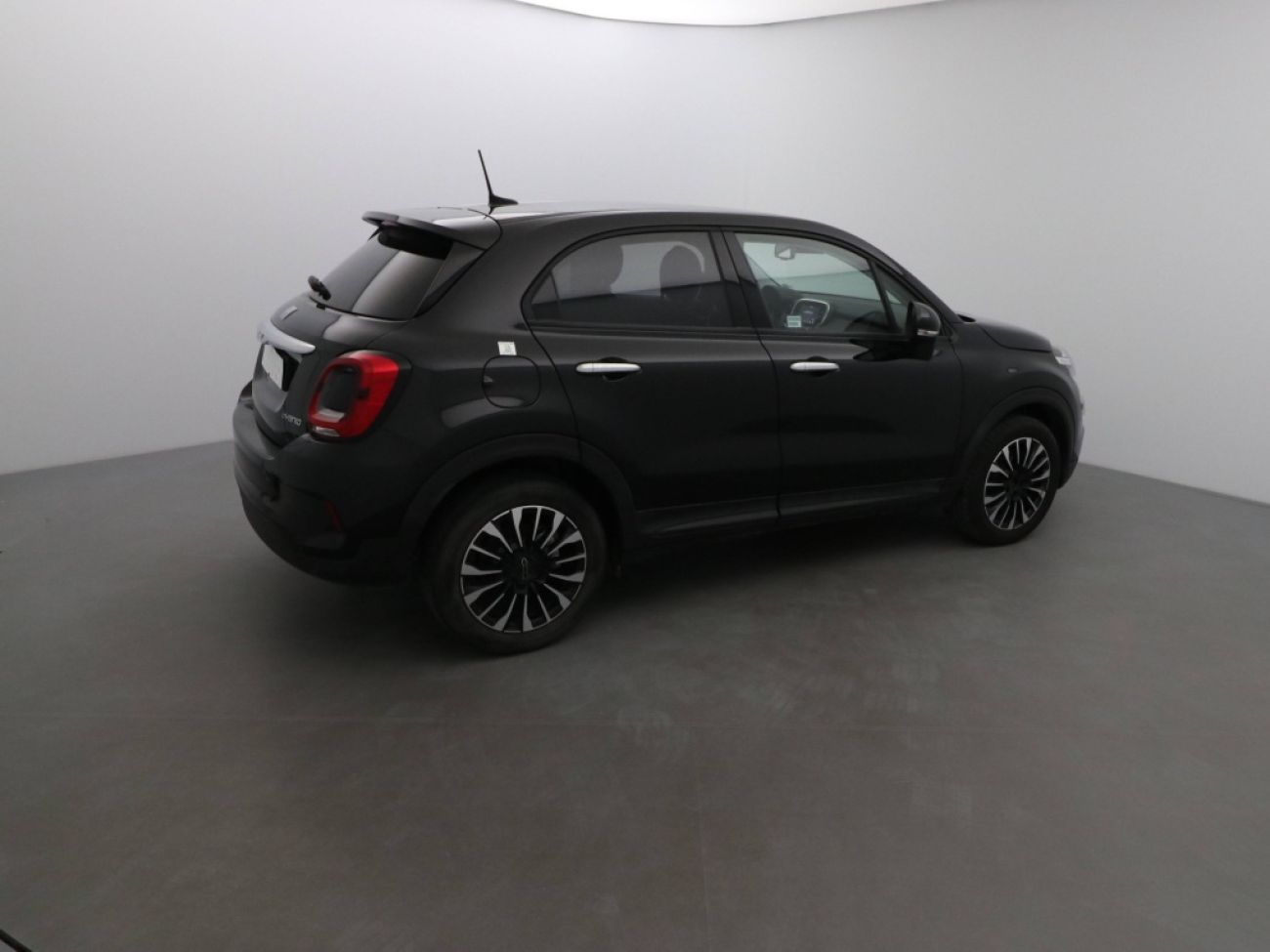 Mandataire FIAT 500X 1.5 FIREFLY TURBO 130CH S/S HYBRID PACK CONFORT DCT7