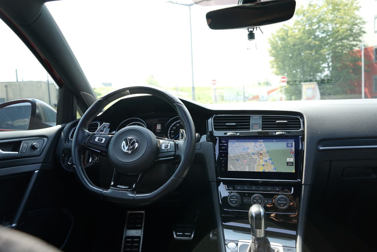 Mandataire VOLKSWAGEN GOLF 2.0 TSI 310 BlueMotion Technology DSG7 4Motion R
