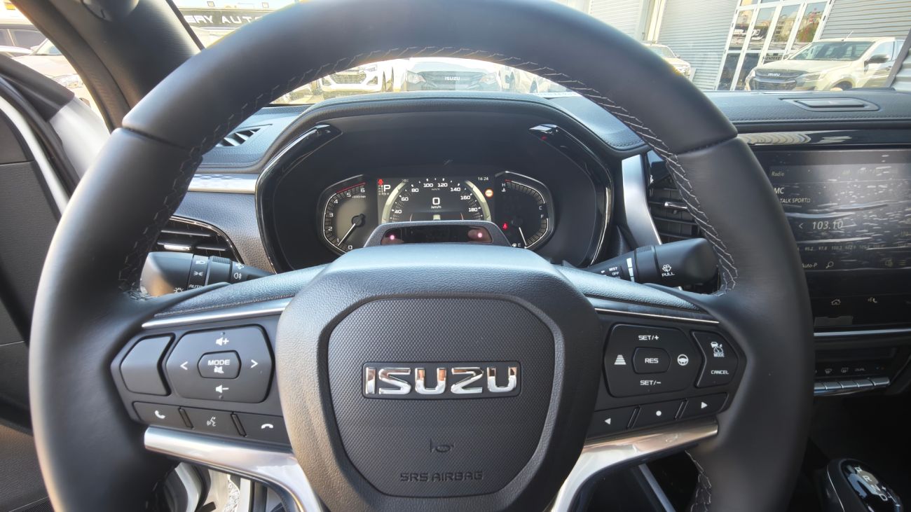 Mandataire ISUZU D-MAX SPACE CABINE A/T PRESTIGE