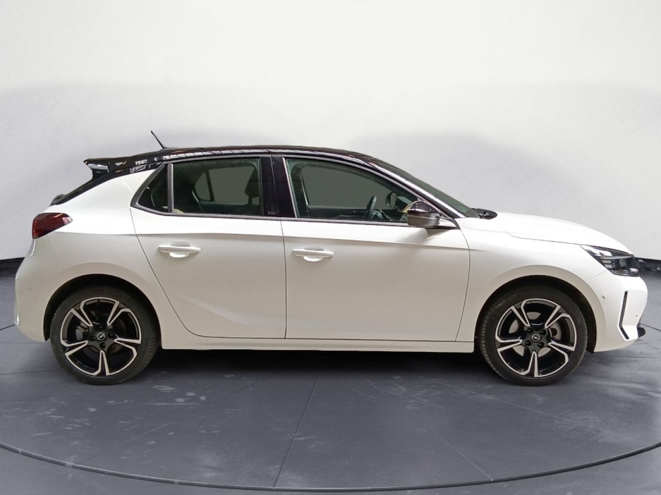 Mandataire Opel Corsa 1.2T 100 ATgs