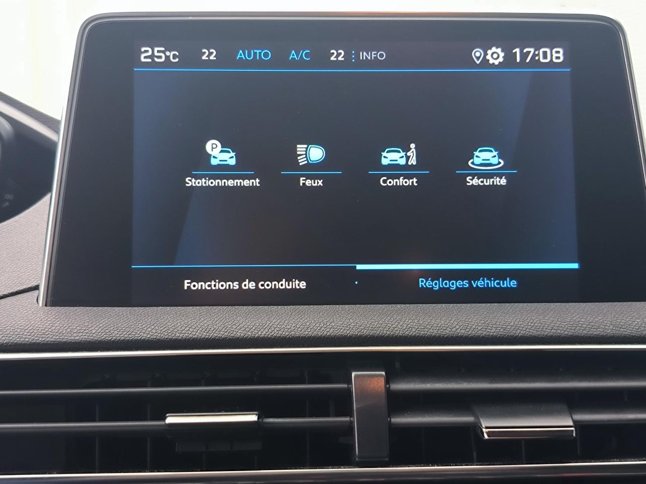 Mandataire PEUGEOT 3008 Puretech 130ch S&S BVM6 Active RADAR AVANT & ARRIERE / ENTRETIEN PEUGEOT