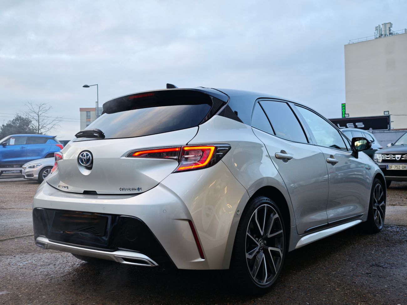 Mandataire TOYOTA COROLLA HYBRIDE 184h Collection