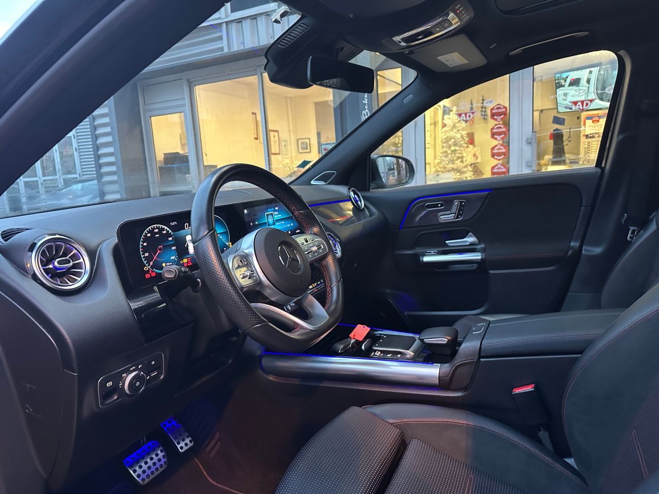 Mandataire MERCEDES GLA 200 d 8G-DCT AMG Line edition 1 toit pano