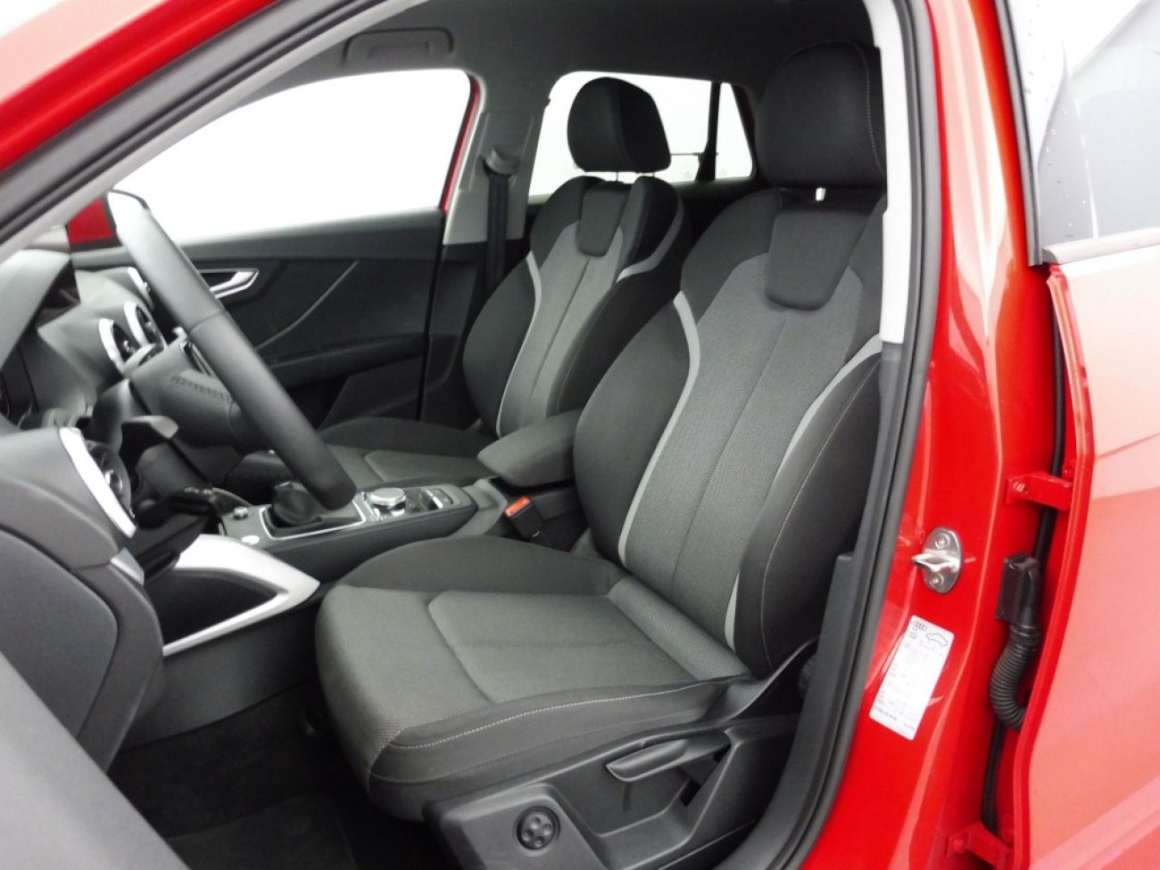 Mandataire AUDI Q2 30 TDI 116CH PACK S LINE EXTERIEUR
