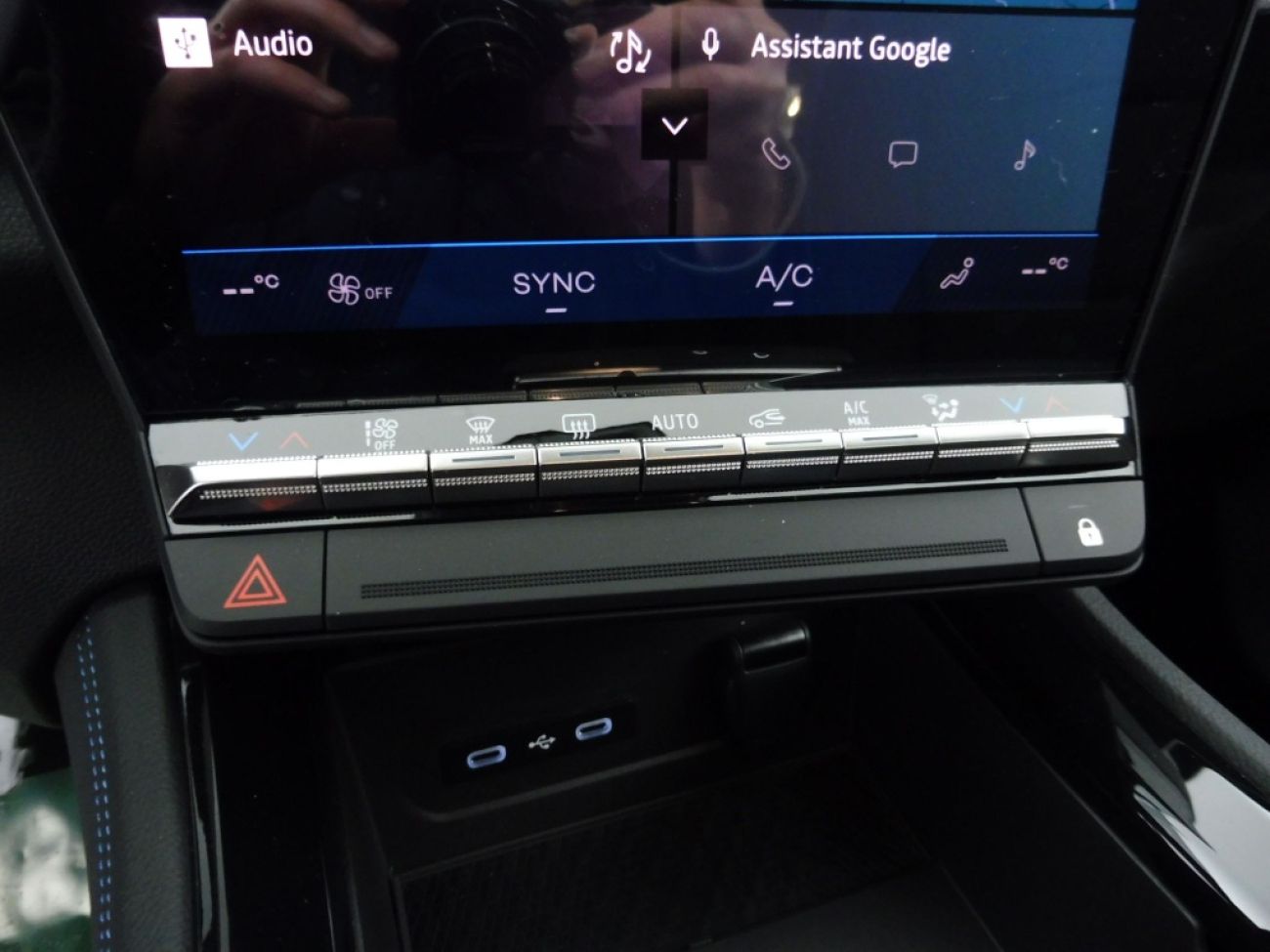 Mandataire RENAULT AUSTRAL 1.2 E-TECH FULL HYBRID 200CH TECHNO ESPRIT ALPINE - 24