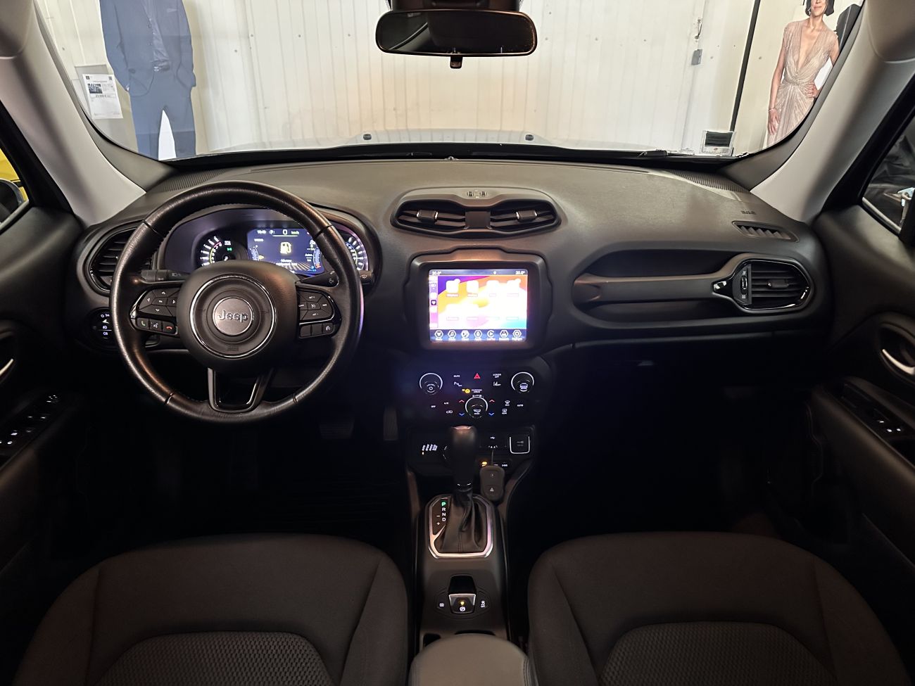 Mandataire Jeep RENEGADE 1.3 Turbo T4 190 ch PHEV AT6 4xe eAWD Brooklyn Edition