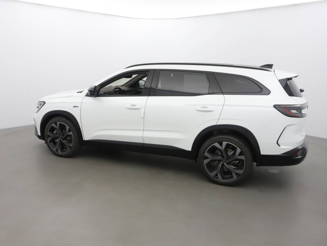 Mandataire RENAULT Espace 1.2 E-TECH FULL HYBRID 200CH ESPRIT ALPINE 7 PLACES - 25