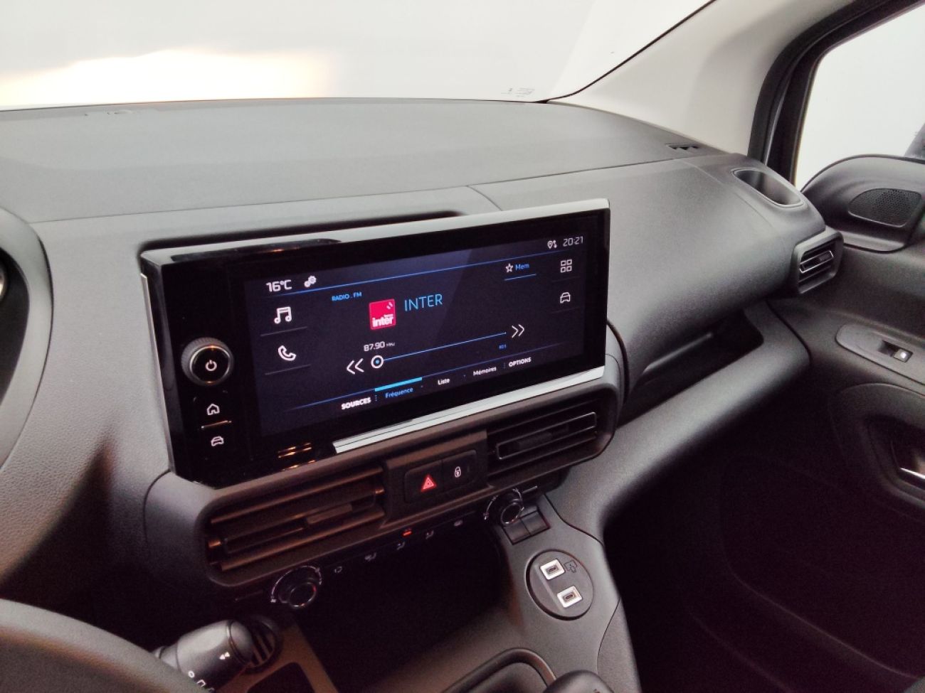 Mandataire PEUGEOT PARTNER M 650KG BLUEHDI 100CH S&S