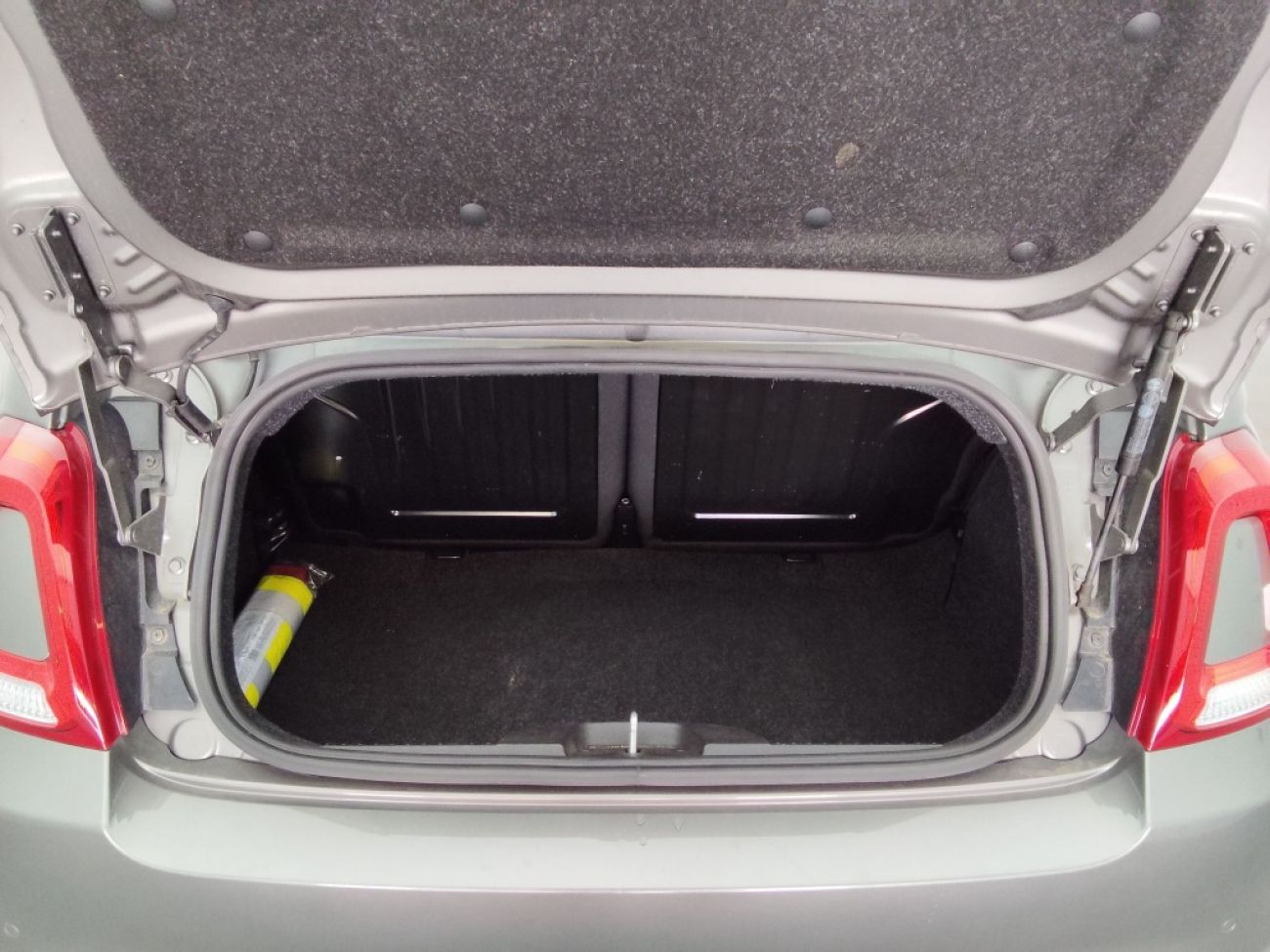 Mandataire FIAT 500C 1.0 70CH BSG S&S SERIE 1