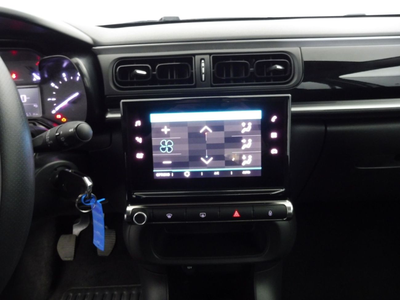 Mandataire Citroën C3 1.5 BLUEHDI 100CH S&S PLUS