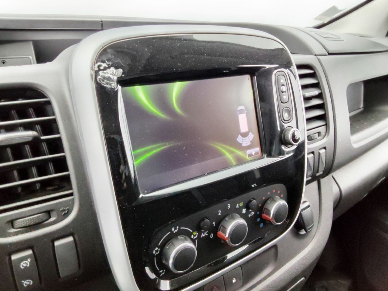 Mandataire RENAULT Trafic L2H1 1300 2.0 DCI 120CH GRAND CONFORT S&S E6