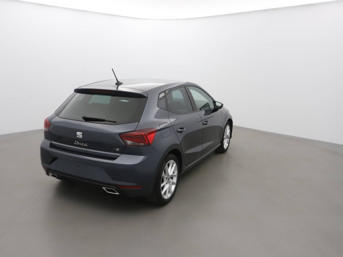 Mandataire Seat IBIZA 1.0 TSI 95CH FR