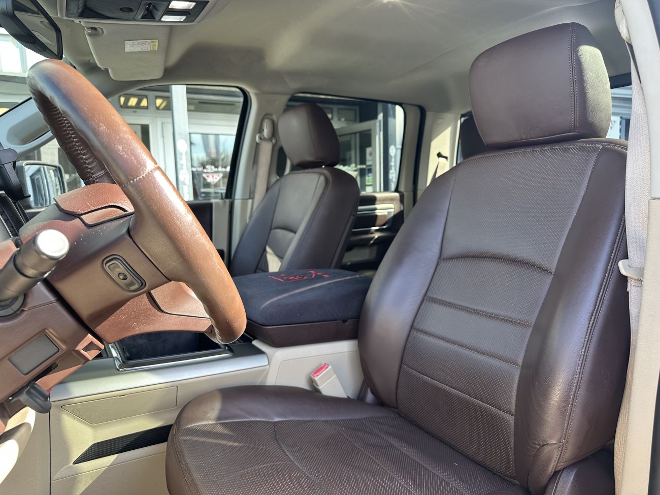Mandataire DODGE RAM 1500 SLT DOUBLE CABINE 5.7 HEMI 395 BVA 4X4