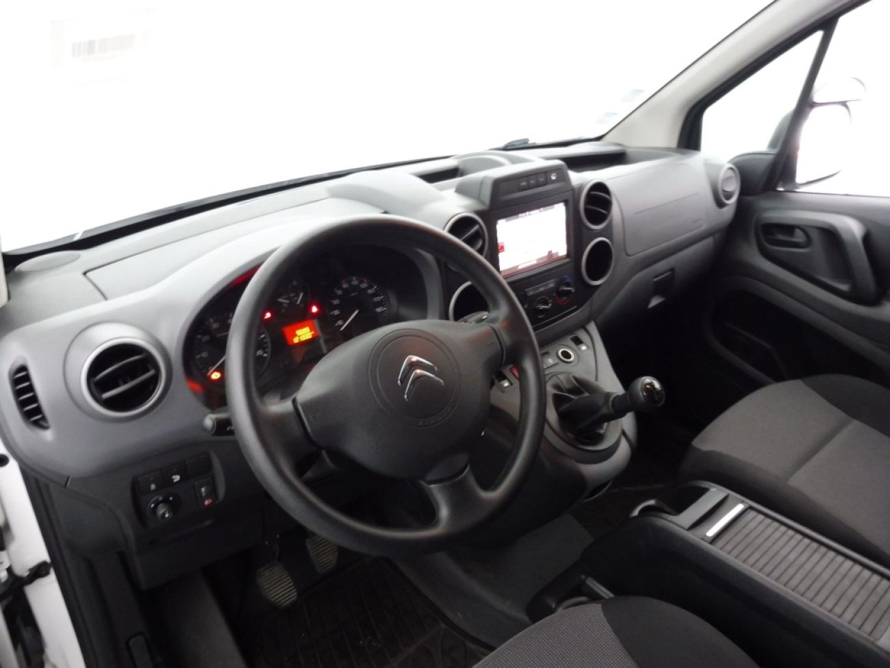 Mandataire Citroën Berlingo BLUEHDI 75CH CLUB