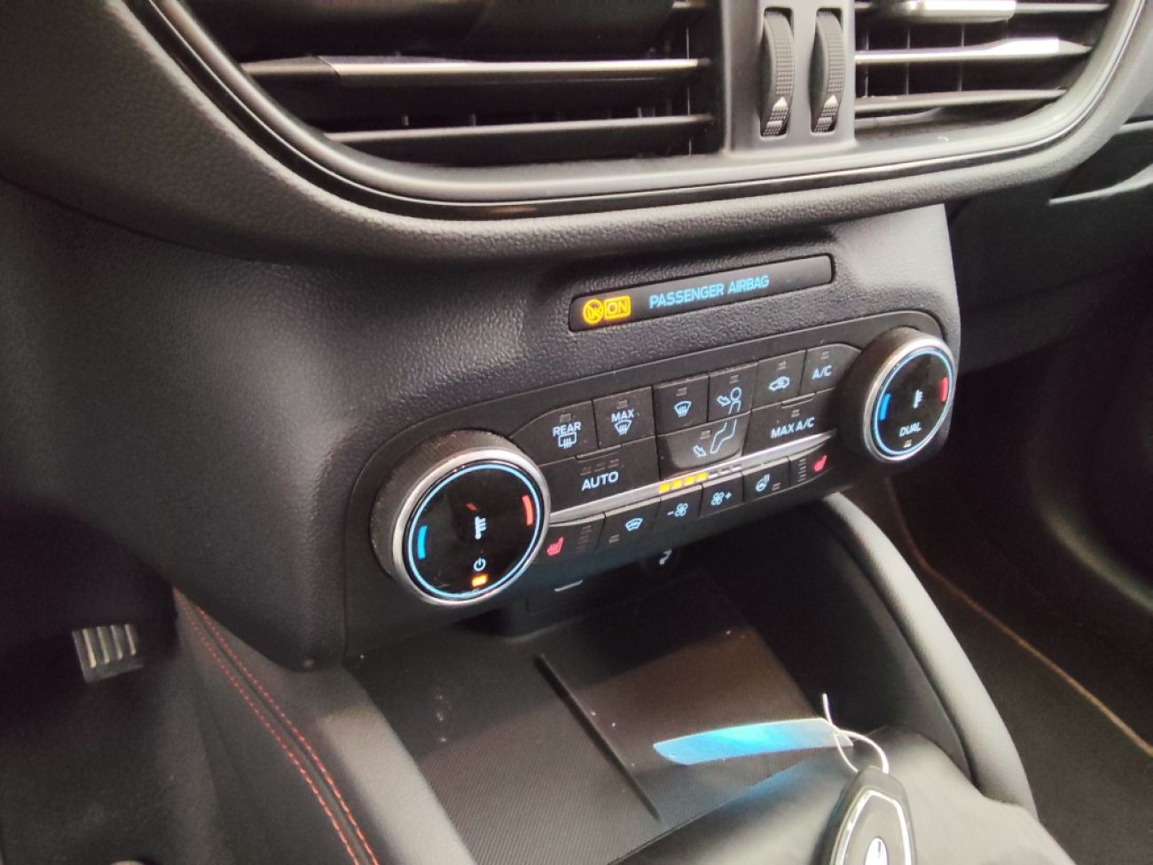 Mandataire Ford KUGA 2.0 TDCI 120CH ST-LINE POWERSHIFT