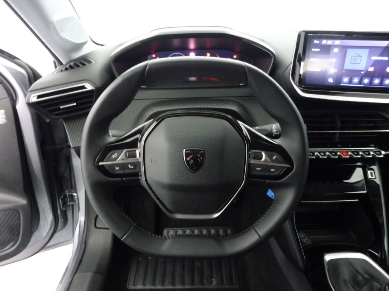 Mandataire PEUGEOT 208 1.2 100CH S&S ALLURE