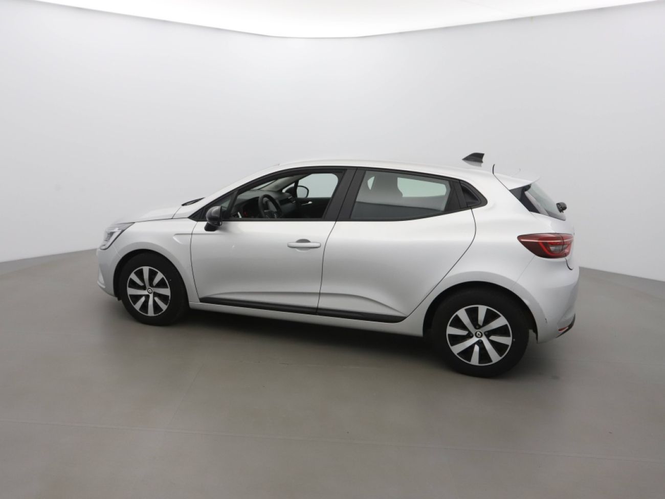 Mandataire RENAULT CLIO V 1.0 TCE 90CH EQUILIBRE