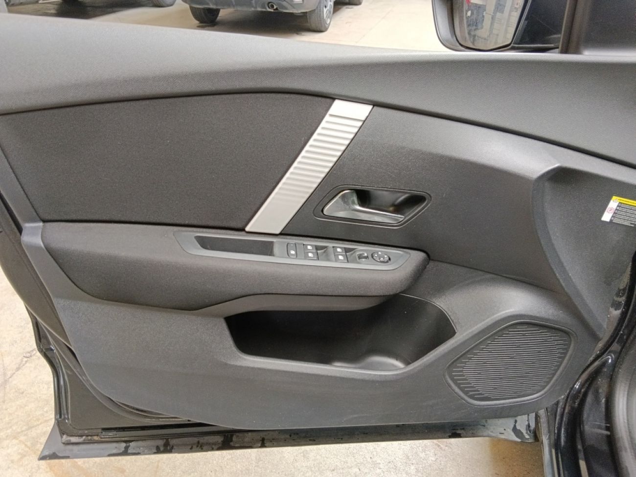 Mandataire Citroën C4 X 1.2 PURETECH 100 FEEL
