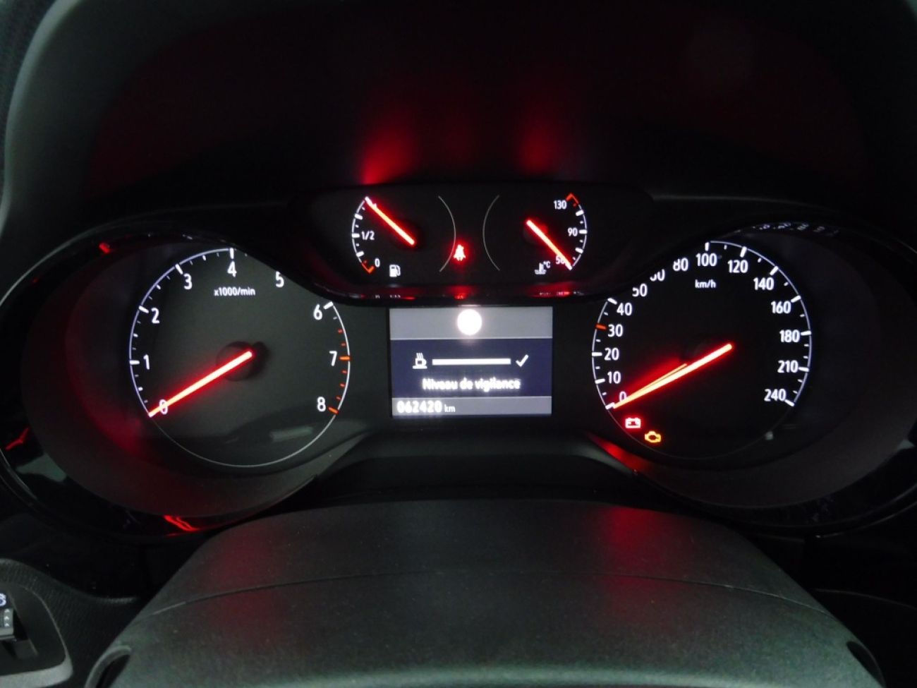 Mandataire Opel Corsa 1.2 100edition