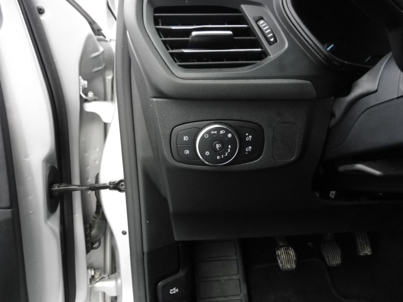 Mandataire Ford Focus SW 1.0 ECOBOOST 125st line