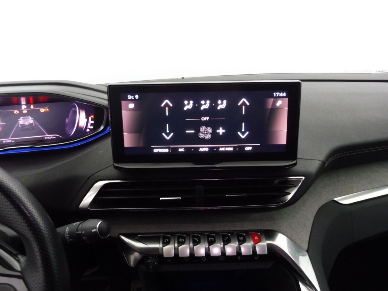 Mandataire PEUGEOT 3008 1.5 BLUEHDI 130CH S&S GT EAT8