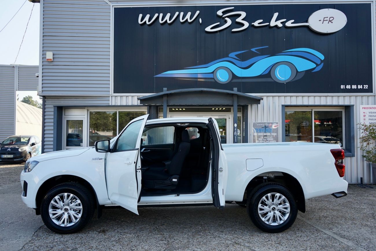 Mandataire ISUZU D-MAX N60 SPACE CAB 1.9 164 CH 4X4 BVA BB+