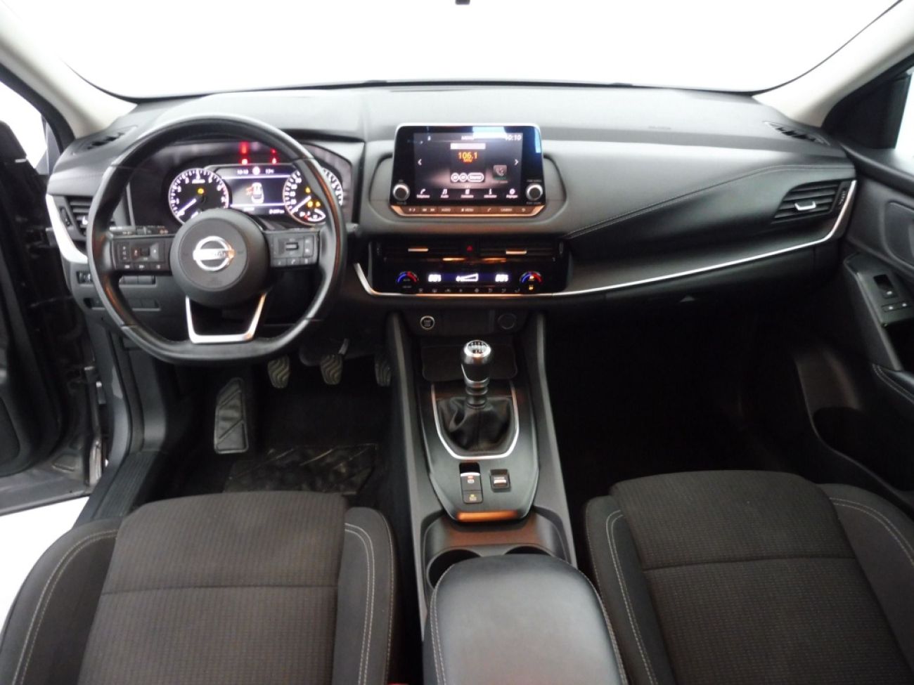 Mandataire NISSAN Qashqai 1.3 DIG-T 140 MHEV acenta