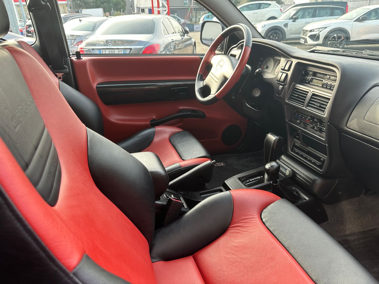 Mandataire ISUZU VEHICROSS V6 3.5L 215CV