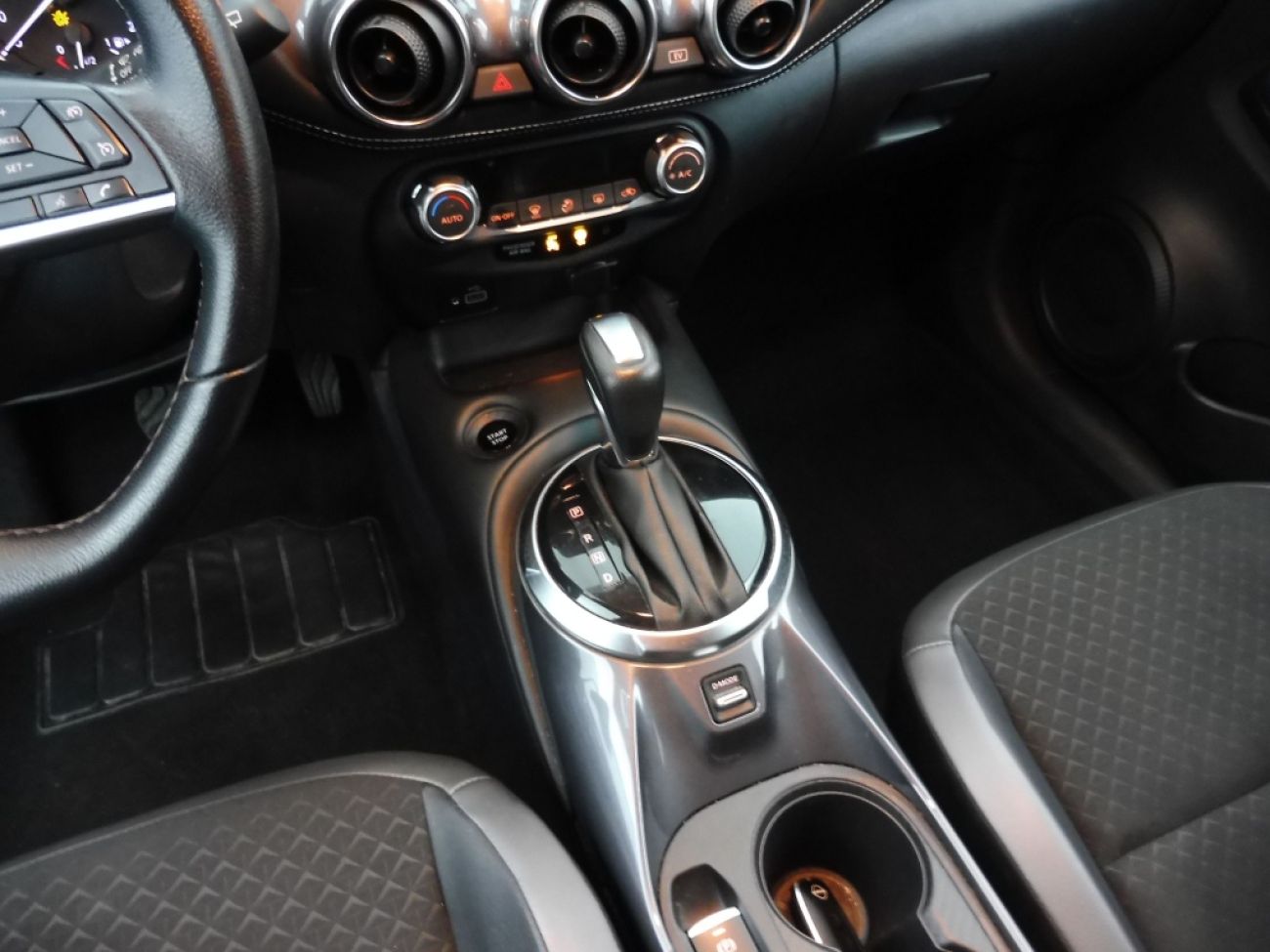 Mandataire NISSAN Juke 1.6 HYBRID 143CH N-CONNECTA