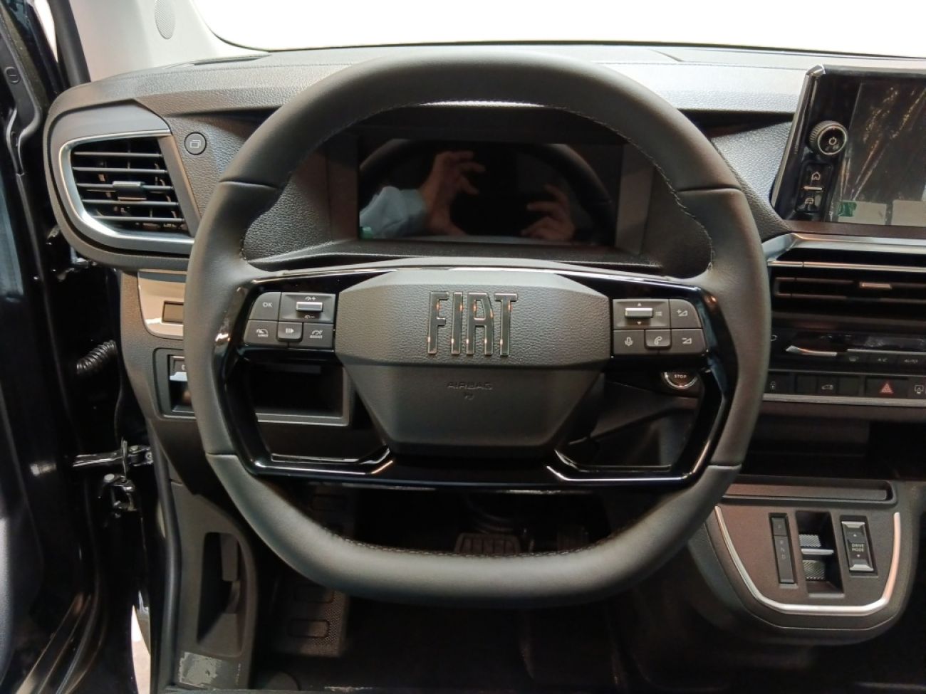 Mandataire FIAT Scudo L3 2.2 DIESEL 150CH AUTOMATIQUE