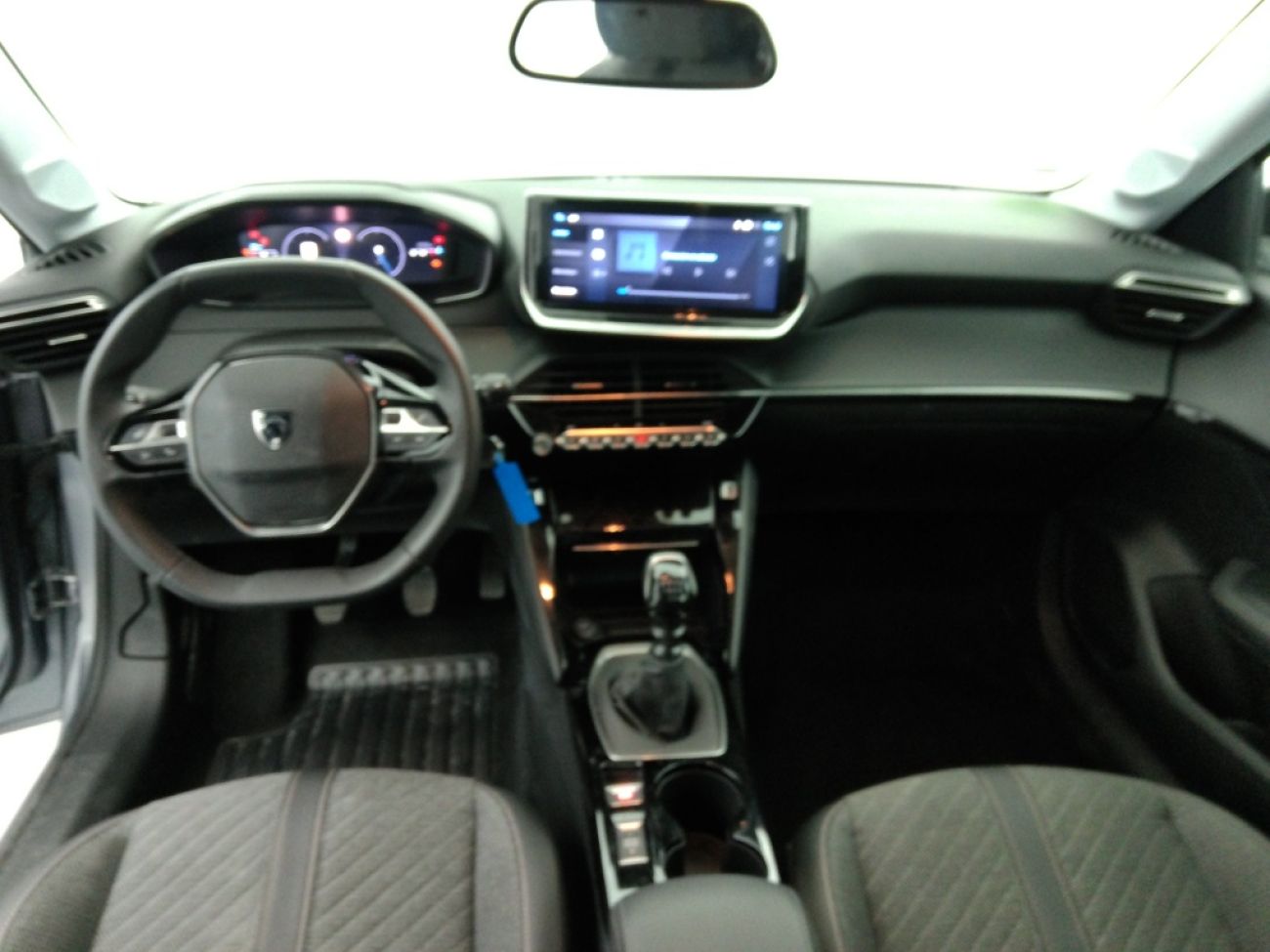 Mandataire PEUGEOT 208 1.2 100CH S&S ALLURE