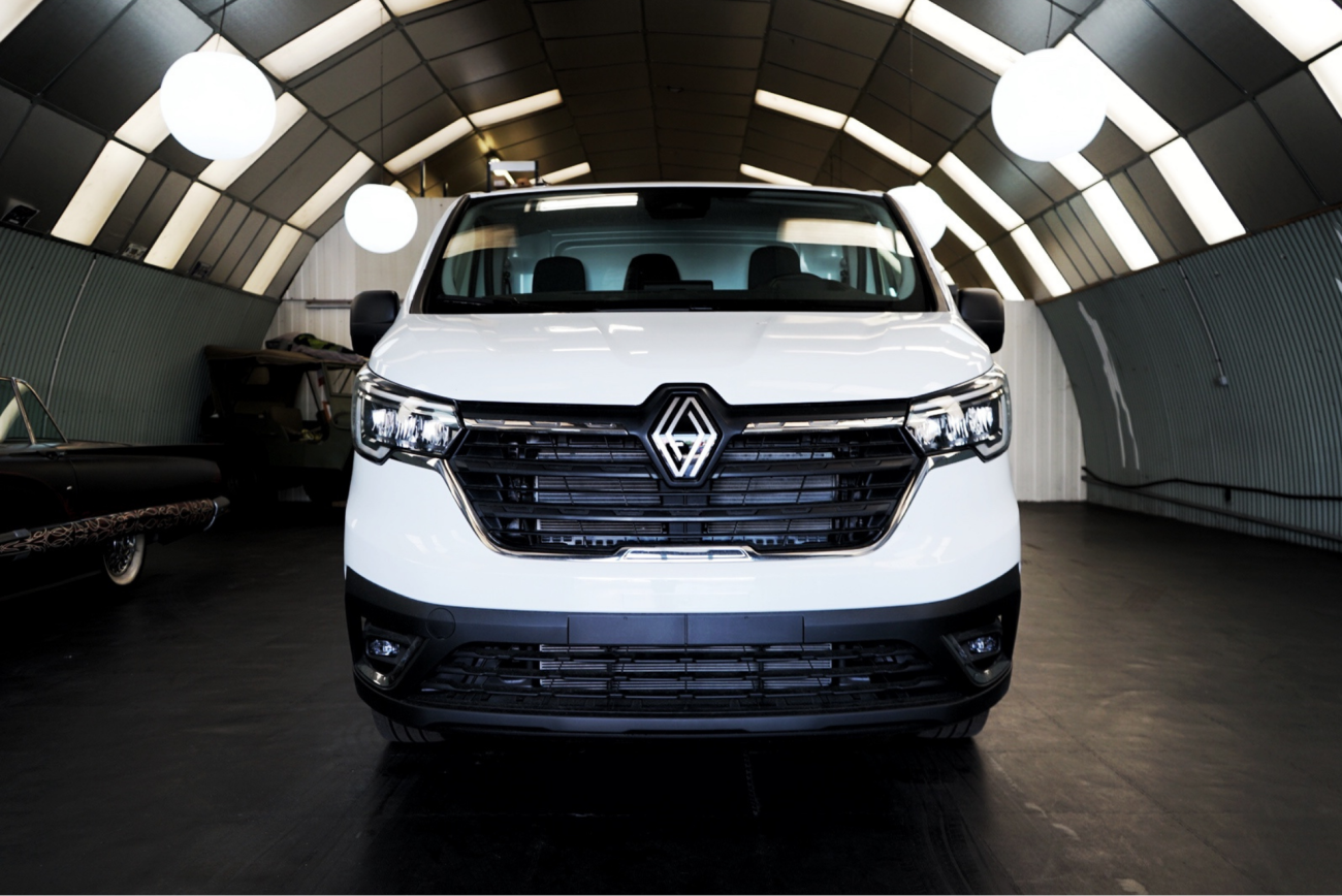 Mandataire RENAULT TRAFIC FOURGON FGN L2H1 3T BLUE DCI 150 GSR2 ADVANCE