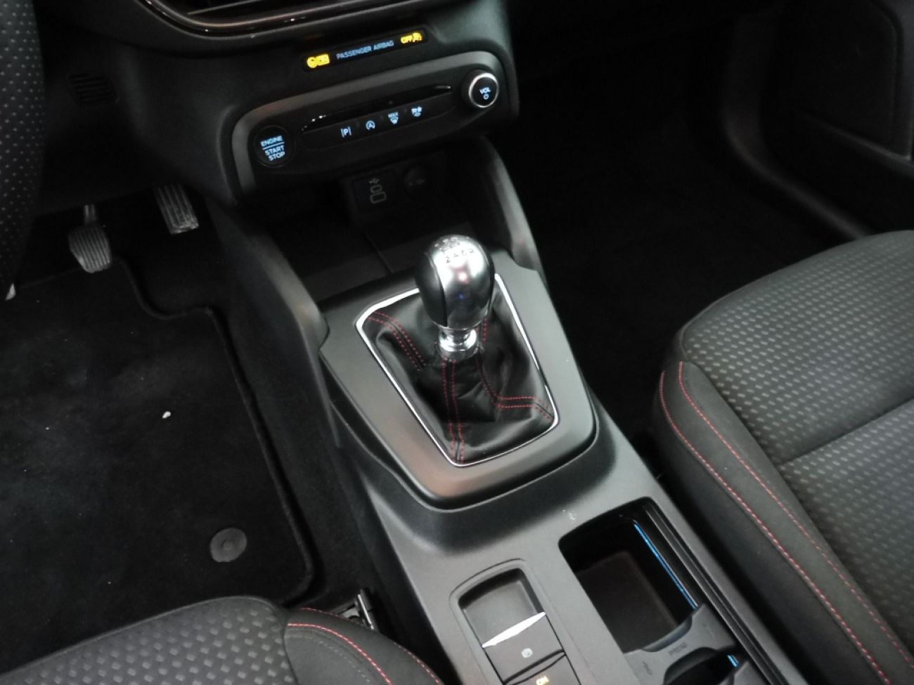 Mandataire Ford Focus SW 1.0 ECOBOOST 125st line