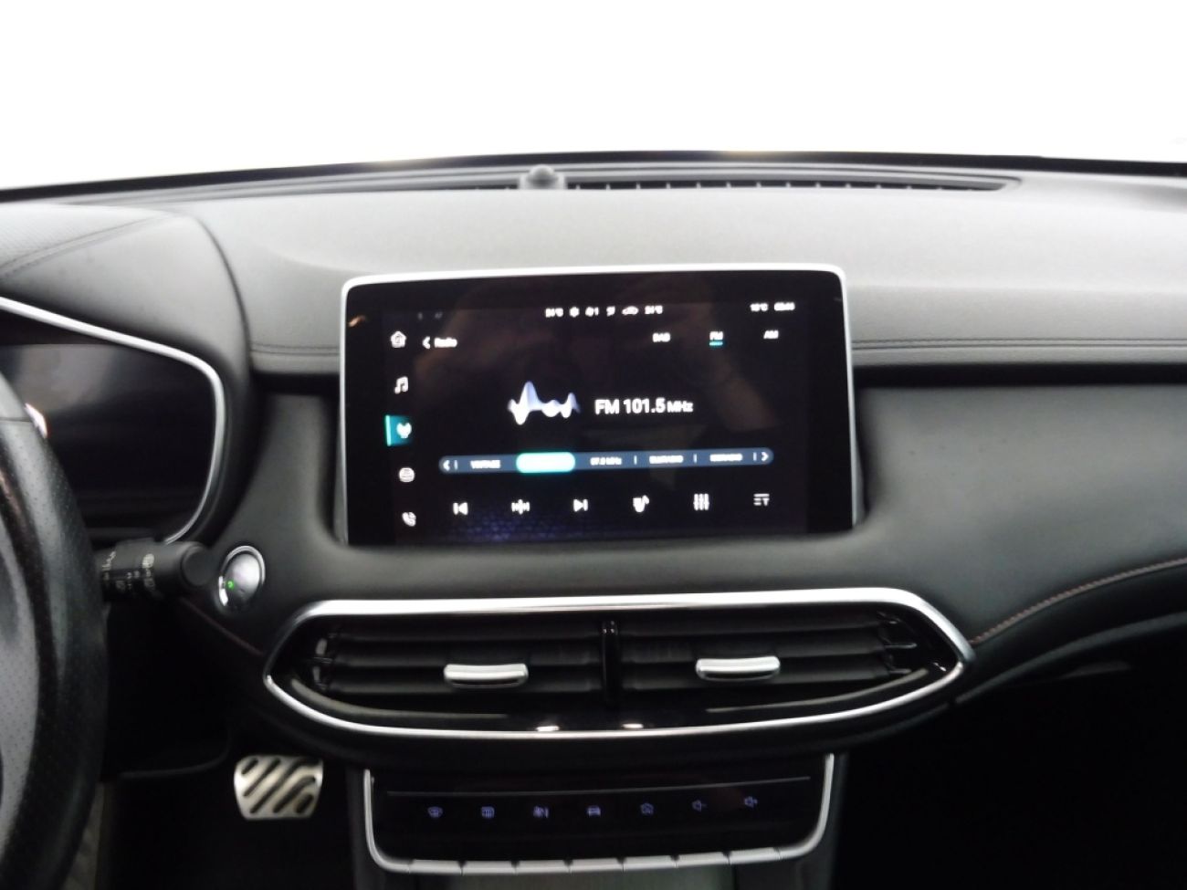 Mandataire MG HS 1.5 T-GDI 162 AT luxury