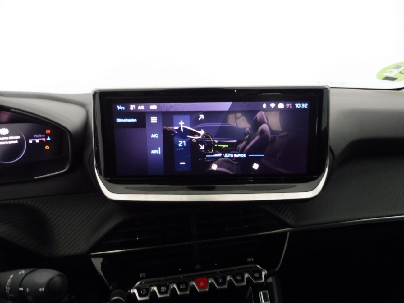 Mandataire PEUGEOT 208 1.2 100CH S&S ALLURE