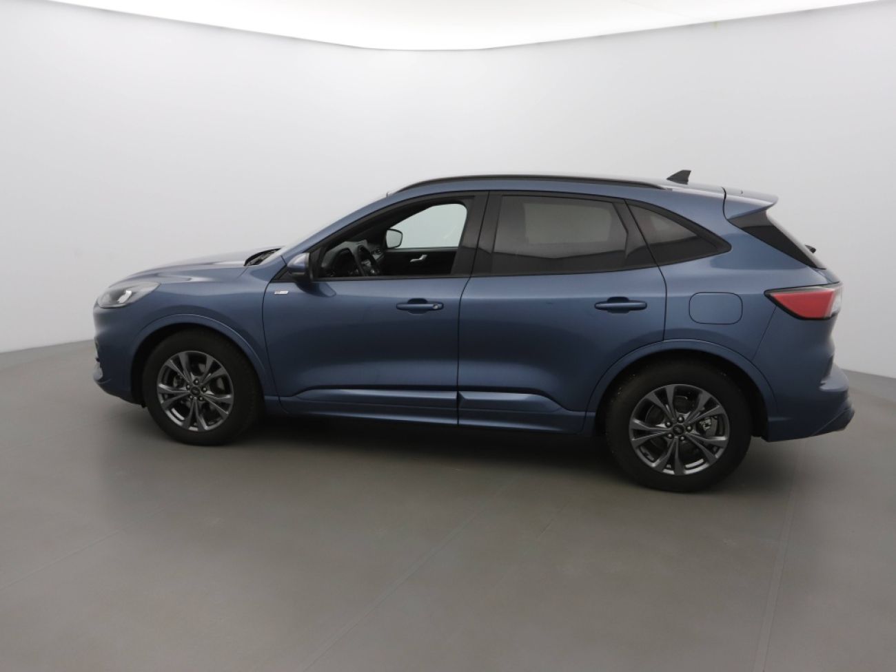 Mandataire Ford KUGA 2.0 TDCI 120CH ST-LINE POWERSHIFT
