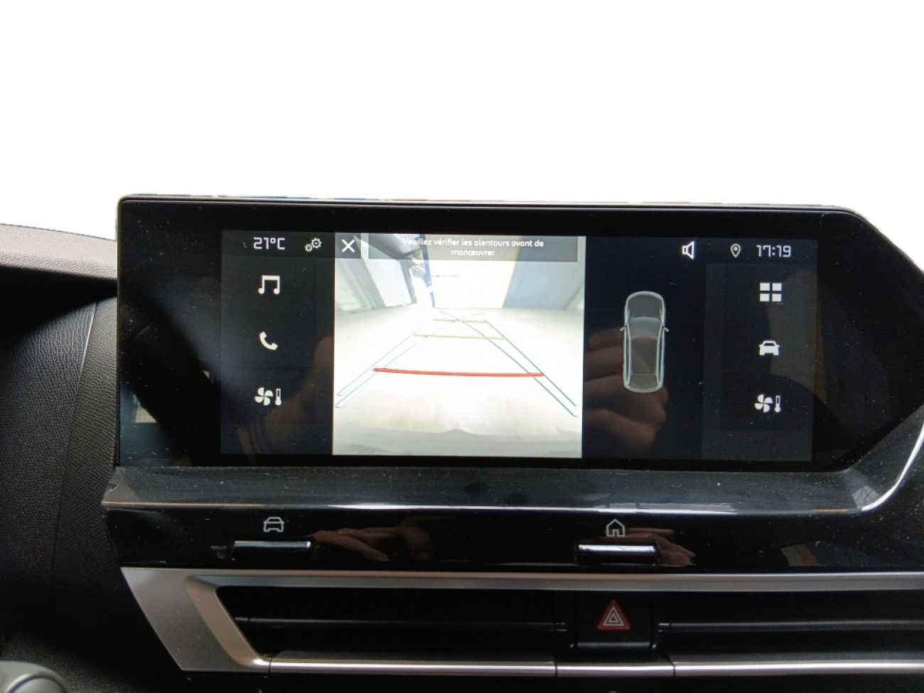 Mandataire Citroën C4 X 1.2 PURETECH 100 FEEL