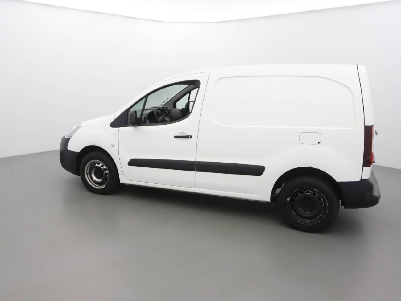 Mandataire Citroën Berlingo BLUEHDI 75CH CLUB