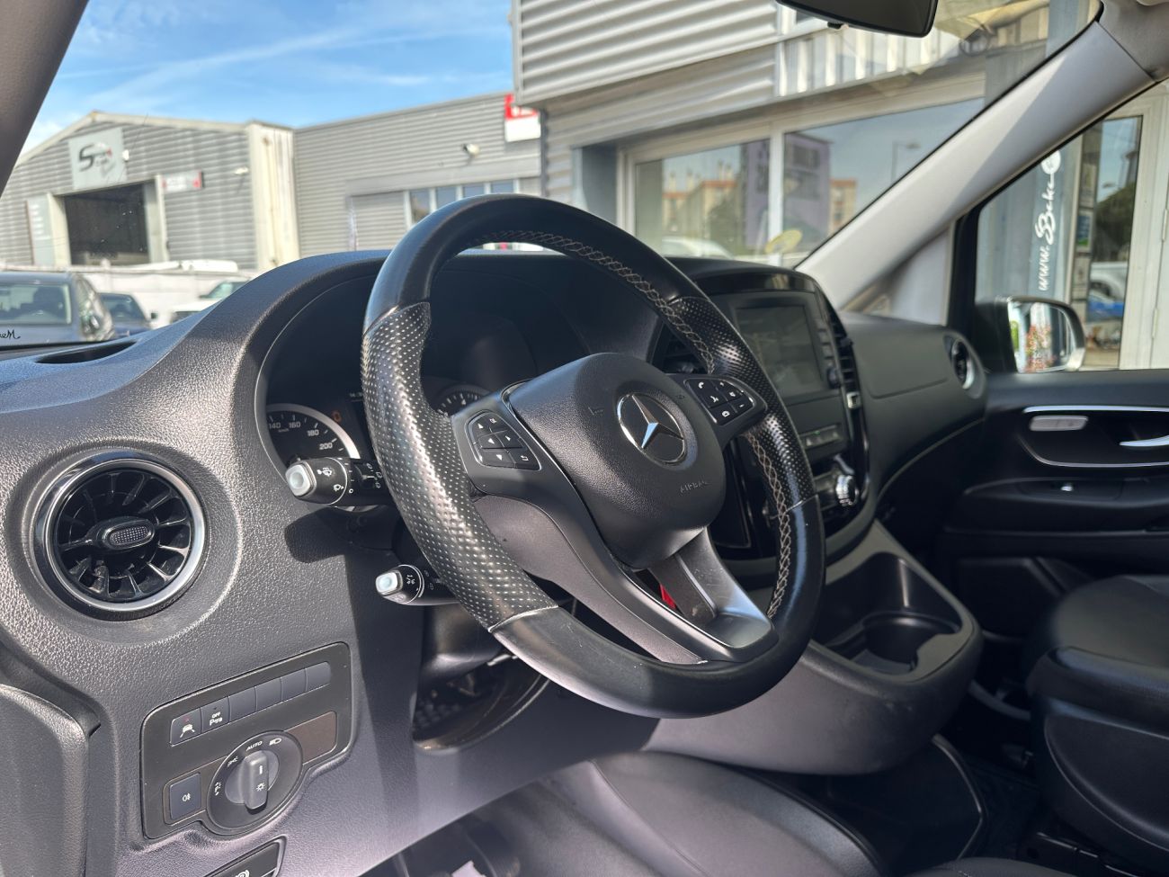 Mandataire MERCEDES-BENZ VITO MIXTO 119 CDI LONG BVA RWD SELECT