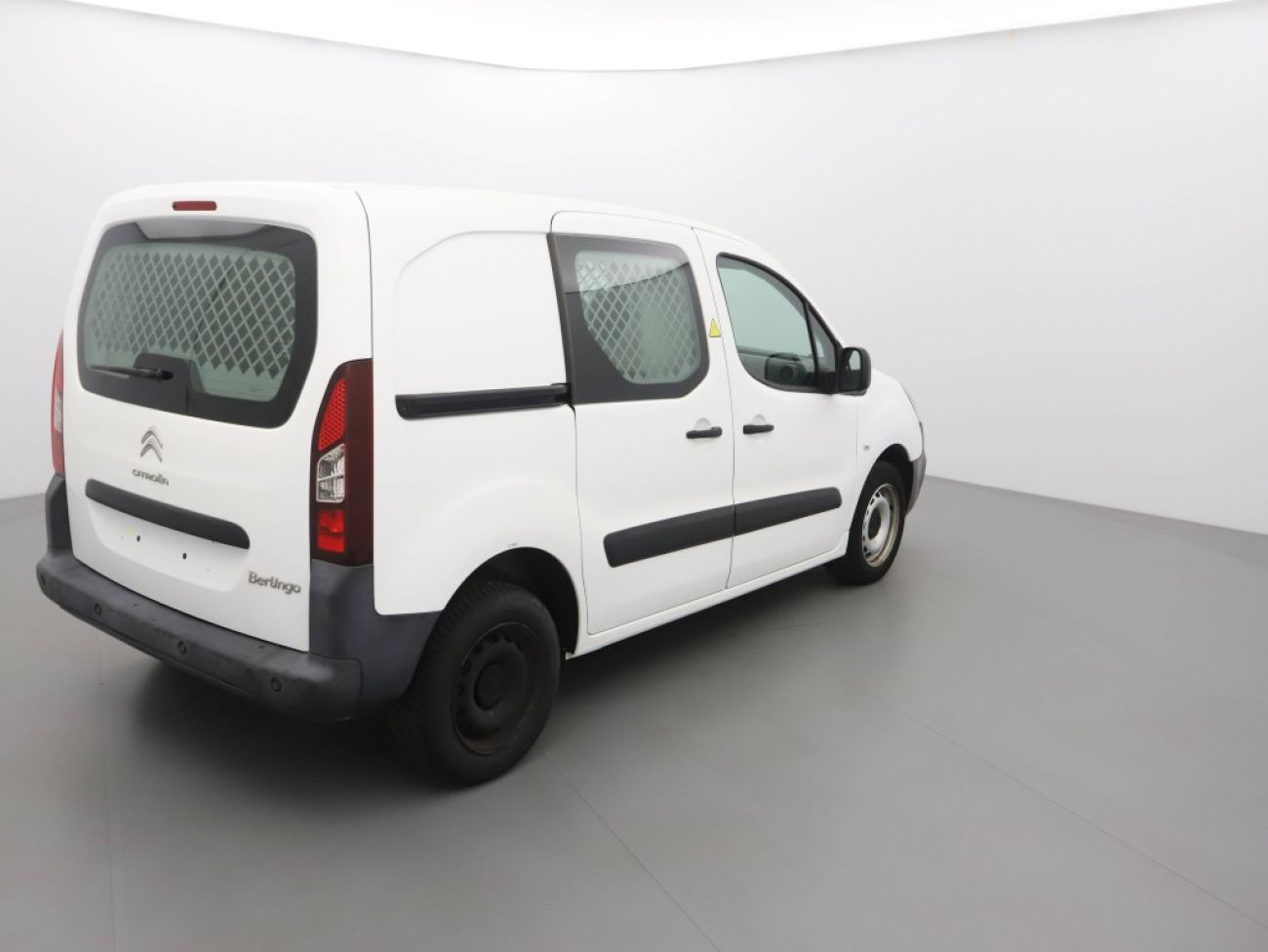 Mandataire Citroën Berlingo BLUEHDI 75CH CLUB
