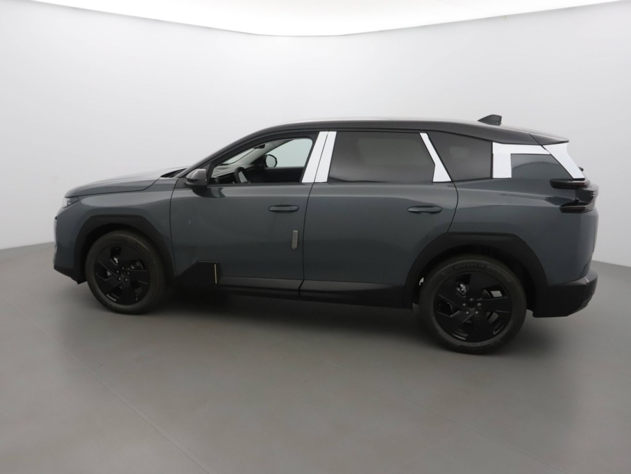 Mandataire Citroën C5 Aircross 1.2 HYBRIDE 145CH MAX BOITE AUTOMATIQUE