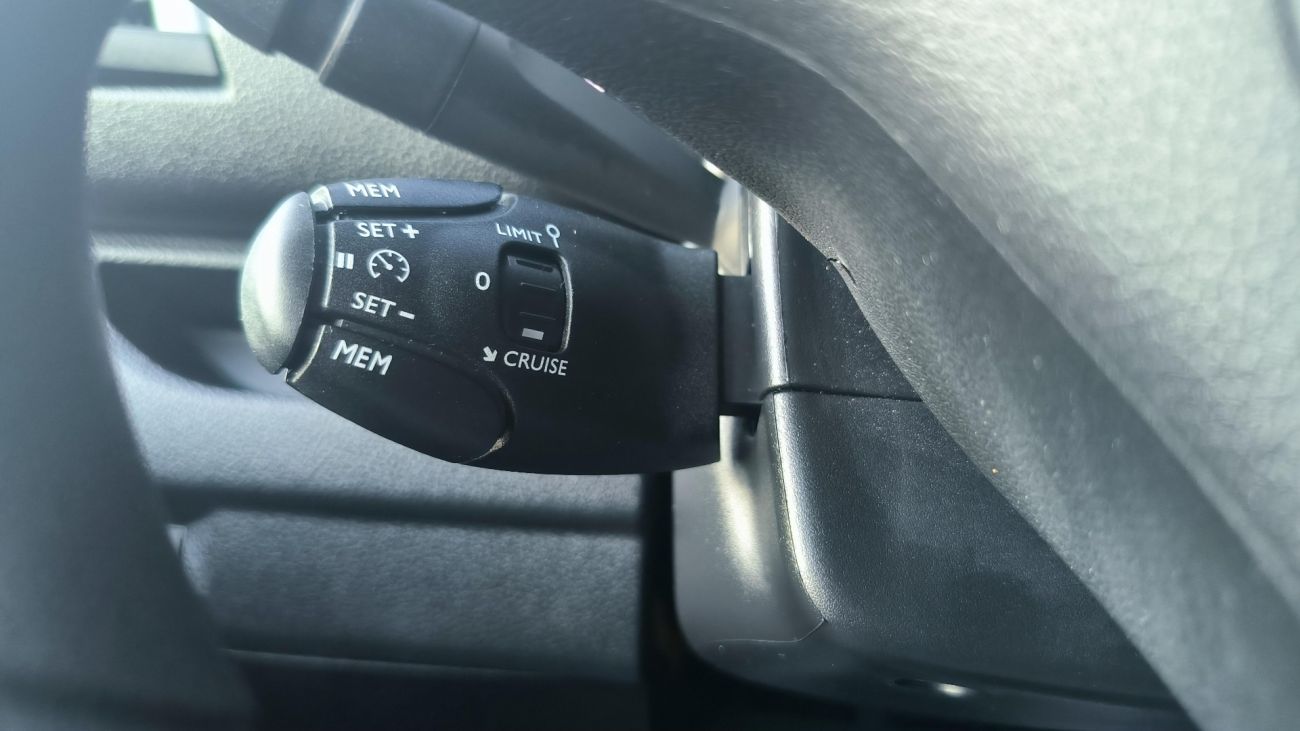 Mandataire TOYOTA PROACE FOURGON RC21 MEDIUM 2.0L 140 D-4D BVM6 DYNAMIC