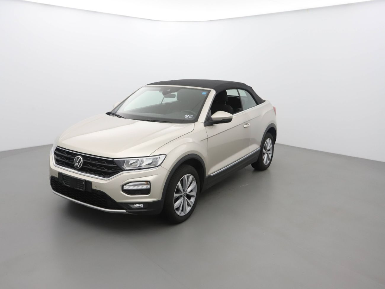 Mandataire VOLKSWAGEN T-Roc Cabriolet 1.5 TSI 150 DSGstyle