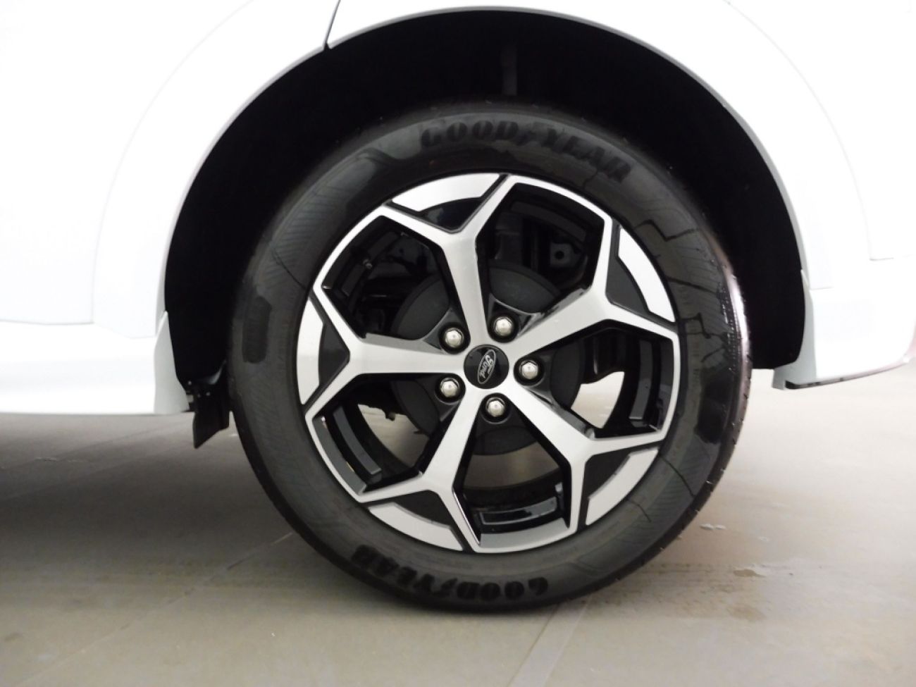 Mandataire Ford Puma 1.0 ECOBOOST HYBRID 125CH ST LINE S&S POWERSHIFT